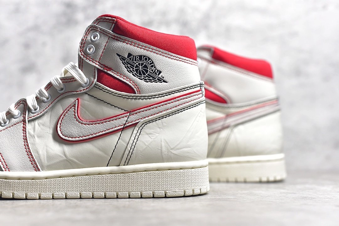 Air Jordan 1 Retro High OG Phantom