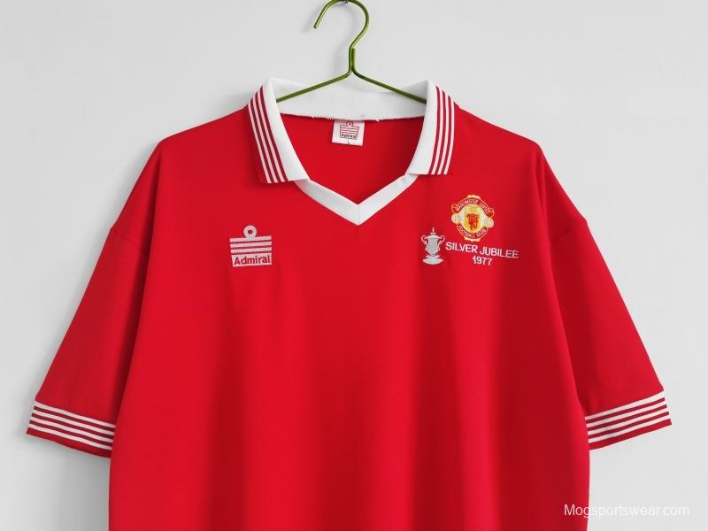 Retro 1977 Manchester United Home Soccer Jersey